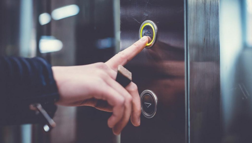 قیمت شستی آسانسور به چه عواملی بستگی دارد؟